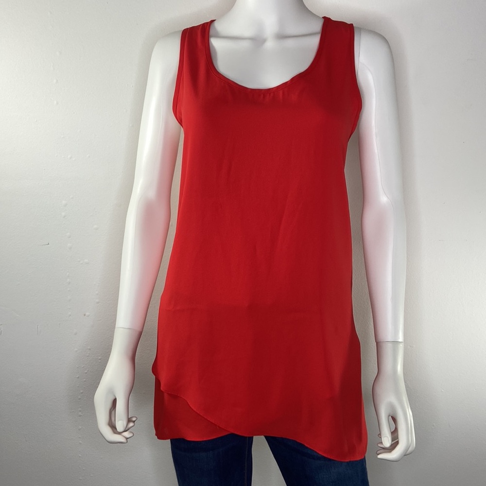 ✨ Pleione Sleeveless Blouse – Effortless Flowy Beauty ✨ - Picture 3 of 13